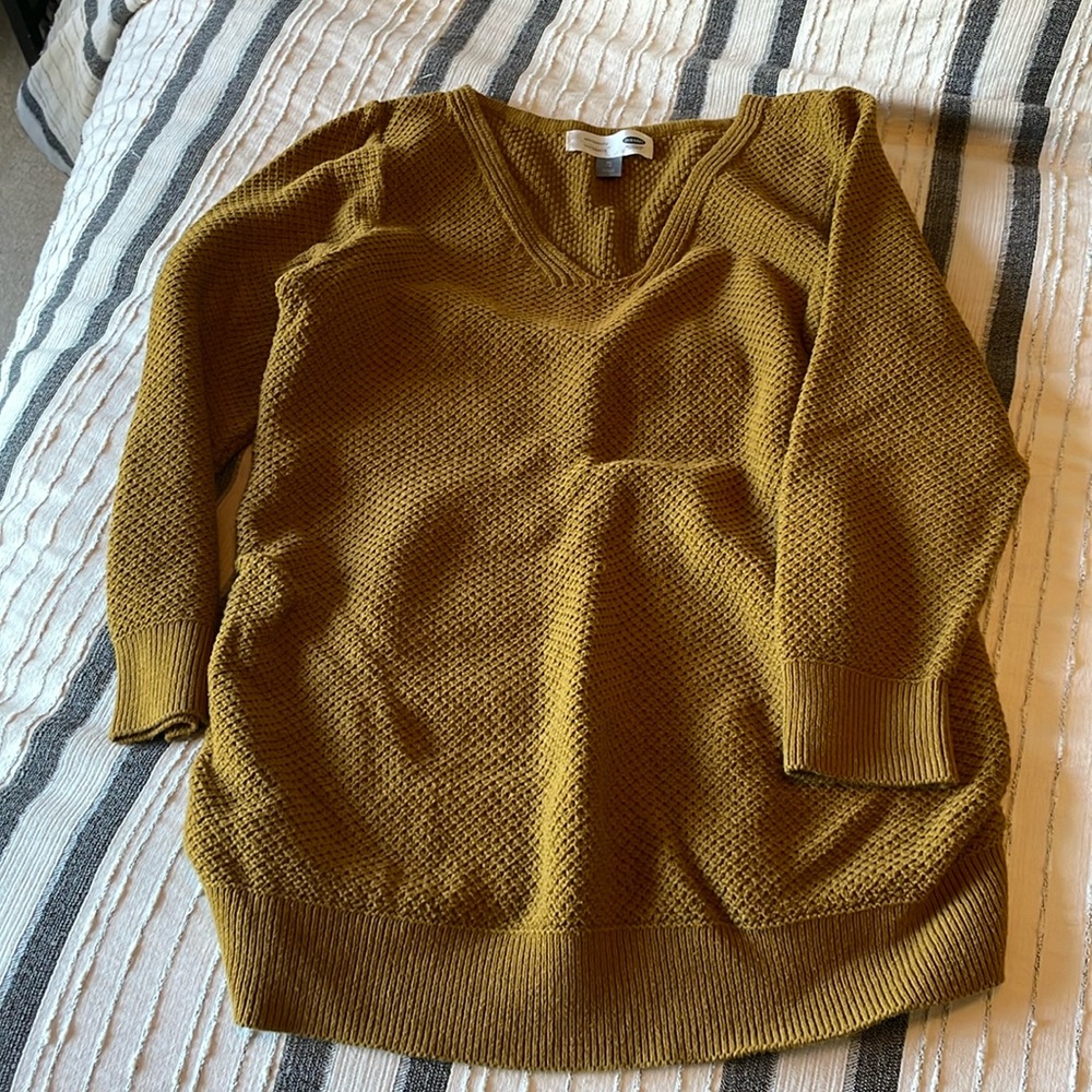 Old Navy Mustard Colored Maternity sweater